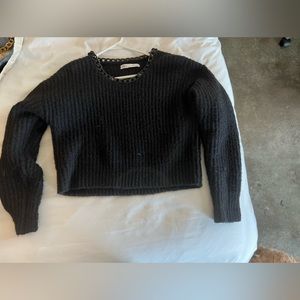 Zara knit sweater 54% polyester